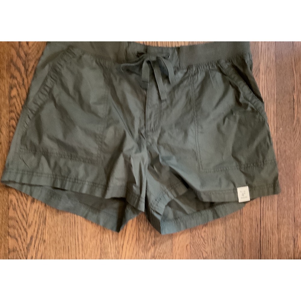 St Johns Bay Womens Olive Green Utility Shorts Mid Rise 4in Inseam NWT Size 12